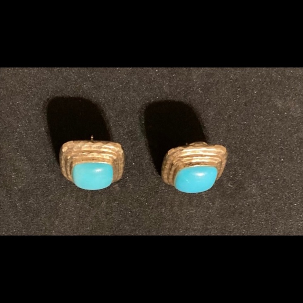 13.4 gram 14 kyg Persian Turquoise  ( MAZ )Earrings. - Picture 3 of 5